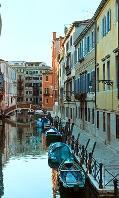 destination image